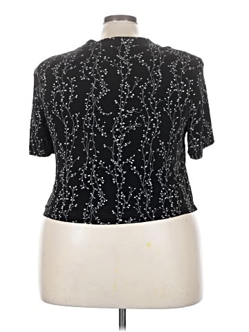 Ronni Nicole Short Sleeve Blouse (view 2)