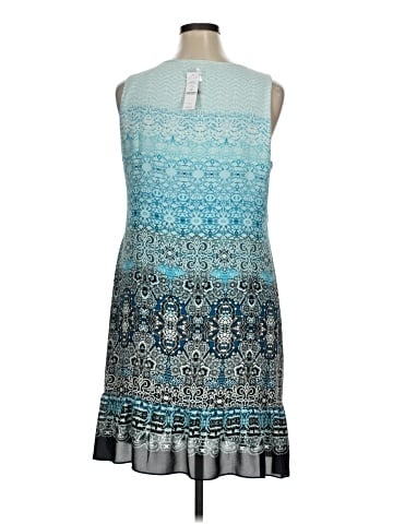 White House Black Market Casual Dress (view 2)