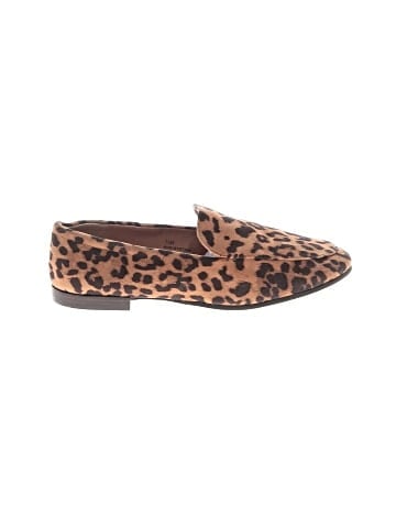 Linea Paolo Flats (view 1)