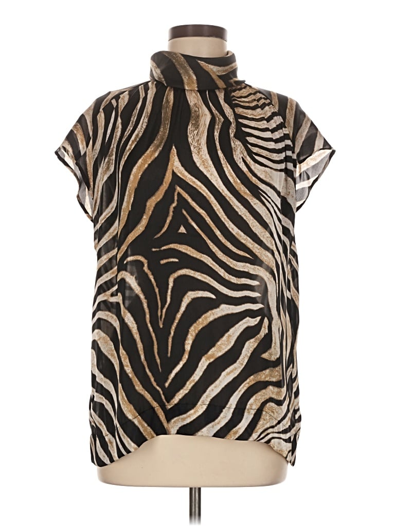 Pre-owned Chaus Sleeveless Blouse In Gold
