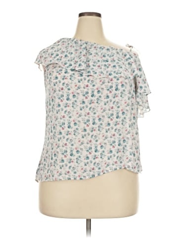 Octavia Short Sleeve Blouse (view 1)
