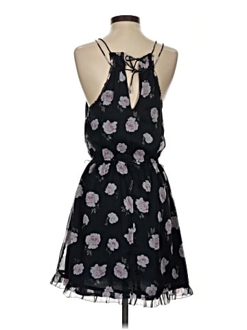 Abercrombie & Fitch Casual Dress (view 2)
