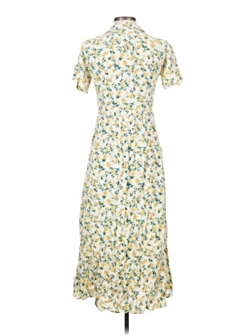 Urban Outfitters Casual Dress (view 2)