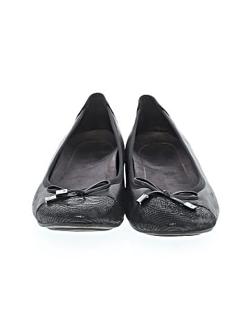 Vionic Flats (view 2)