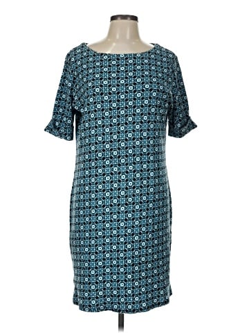 Croft & Barrow Casual Dress (view 1)