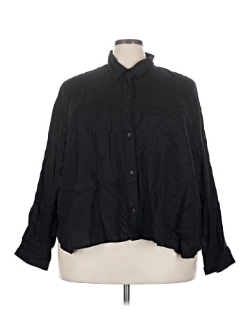 Old Navy Long Sleeve Button-Down Shirt (view 1)