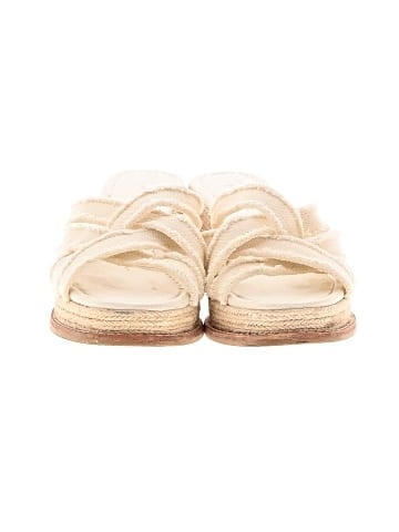 Splendid Wedges (view 2)
