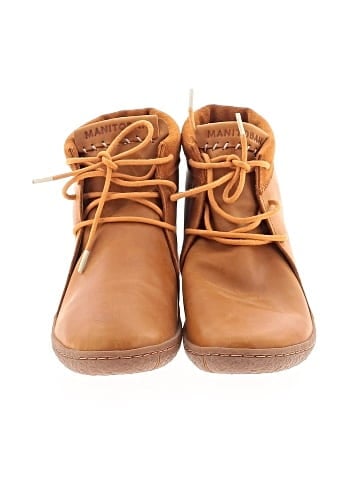 manitobah Ankle Boots (view 2)