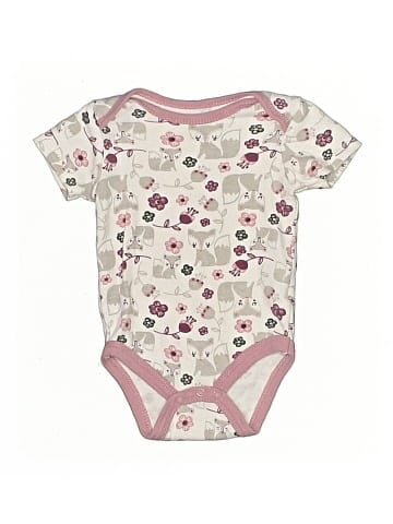 Chick Pea Short Sleeve Onesie (view 1)