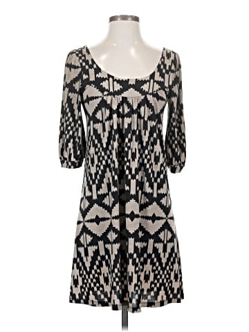 Veronica M. Casual Dress (view 1)