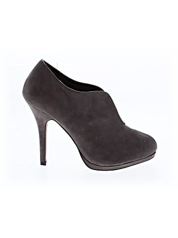 Apt. 9 Heels (view 1)