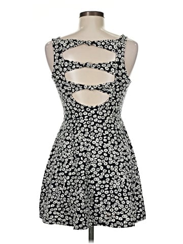 Forever 21 Casual Dress (view 2)