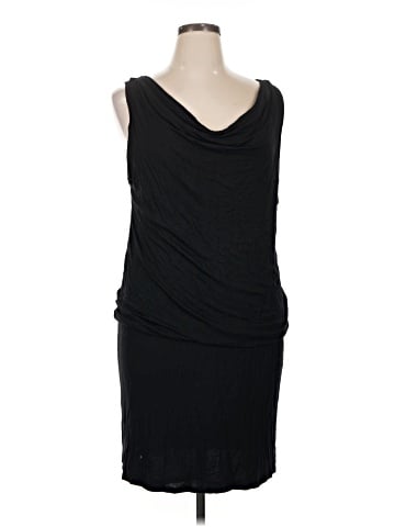 Old Navy Cocktail Dress (view 1)