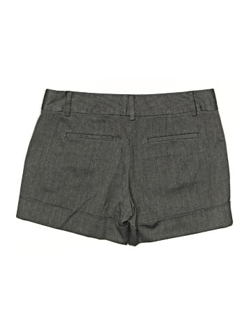 Gap Shorts (view 2)