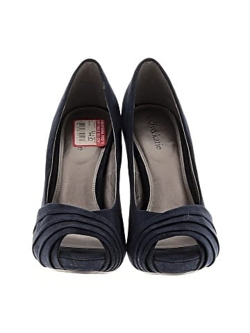Kelly & Katie Heels (view 2)