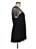 Torrid Black Short Sleeve Top Size Med Plus (00) - photo 4