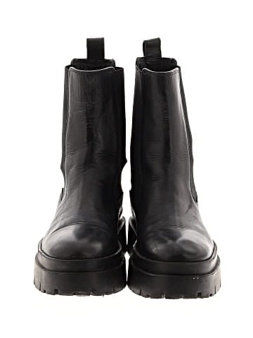 Zara Ankle Boots (view 2)