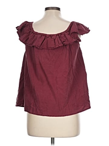 Velvet Heart Sleeveless Blouse (view 2)