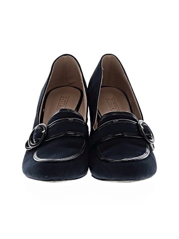 Simply Styled Heels (view 2)