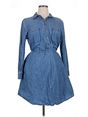 Ann Taylor LOFT Casual Dress (view 1)