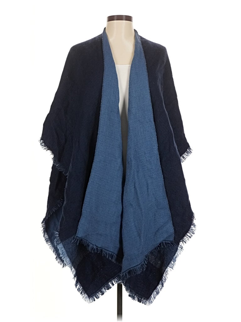 Pre-owned Woolrich Poncho In Blue