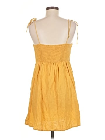 Old Navy Casual Dress (view 2)
