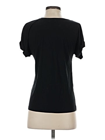 Closed Short Sleeve T-Shirt (view 2)