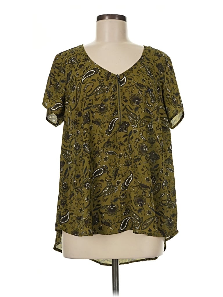 Pre-owned Torrid Short Sleeve Blouse In Green