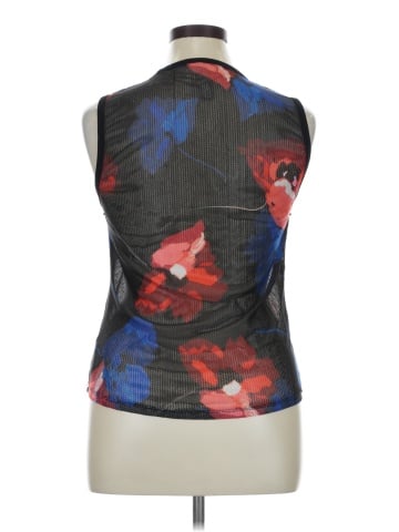 Fabletics Sleeveless T-Shirt (view 2)