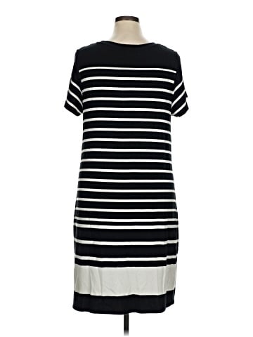 Ava & Viv Casual Dress (view 2)