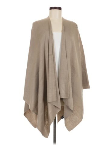 Do Everything in Love Poncho (view 1)