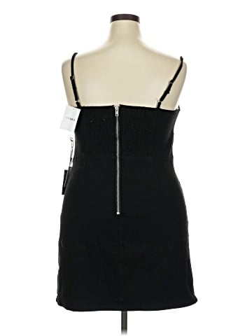 Forever 21 Cocktail Dress (view 2)