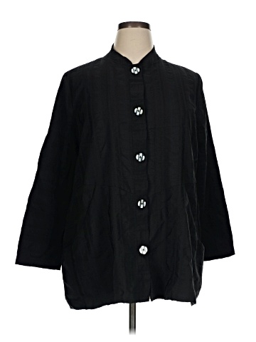 Niche 3/4 Sleeve Button-Down Shirt (view 1)