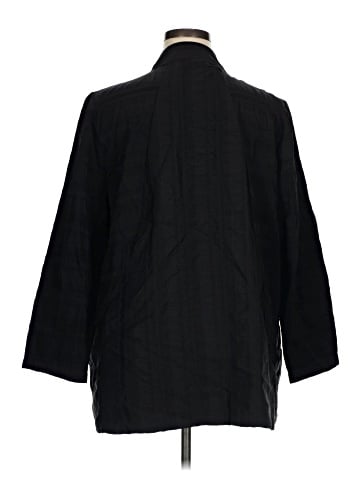 Niche 3/4 Sleeve Button-Down Shirt (view 2)