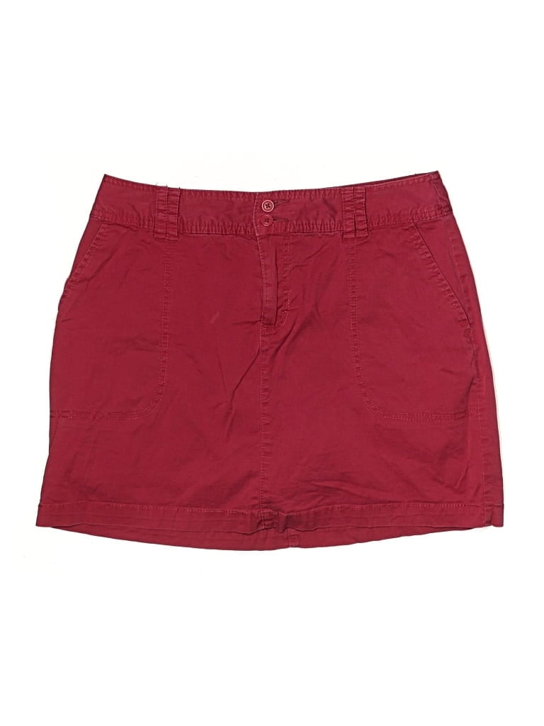 Pre-owned St. John's Bay Shorts In Burgundy