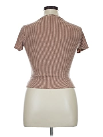 Lulus Short Sleeve Turtleneck (view 2)