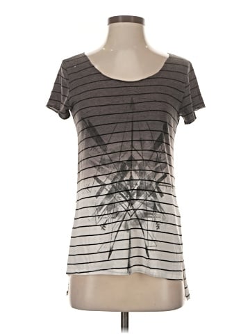 The Classic Short Sleeve T-Shirt (view 1)