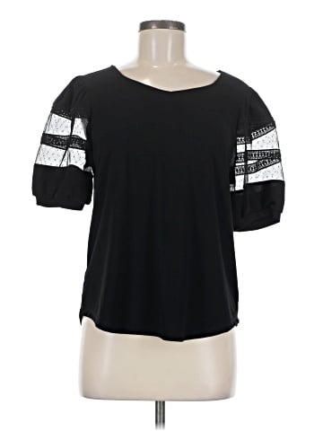 Love Scarlett Short Sleeve Top (view 1)