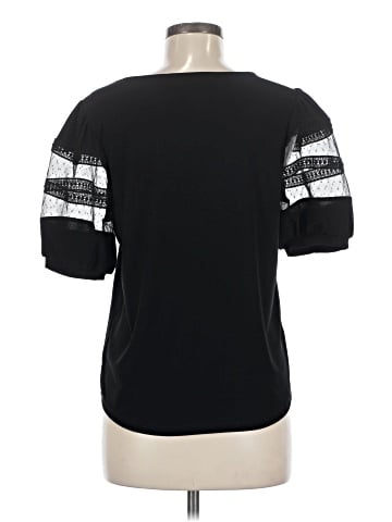 Love Scarlett Short Sleeve Top (view 2)
