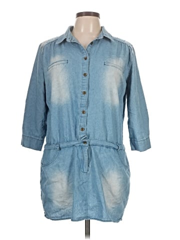 Win Win Casual Dress (view 1)