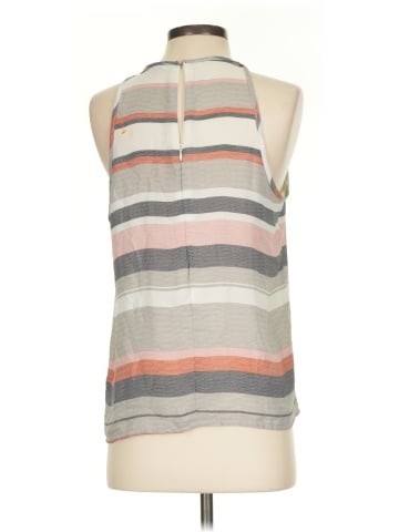 Kenar Sleeveless Blouse (view 2)
