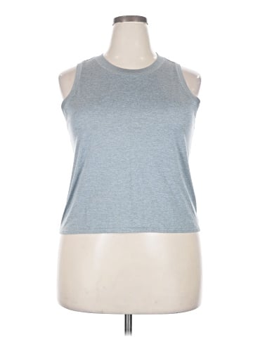 Vuori Sleeveless T-Shirt (view 1)