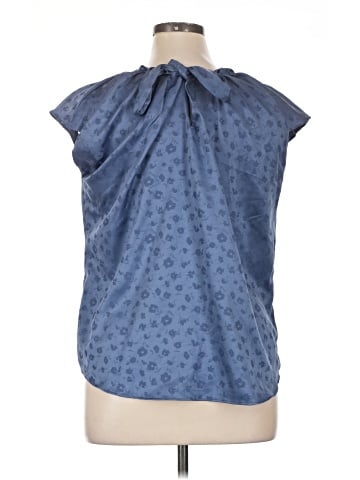 LC Lauren Conrad Short Sleeve Blouse (view 2)