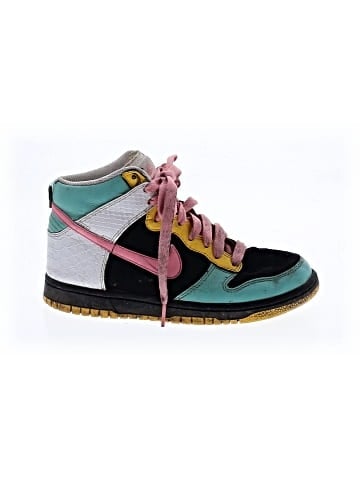 Nike Sneakers (view 1)
