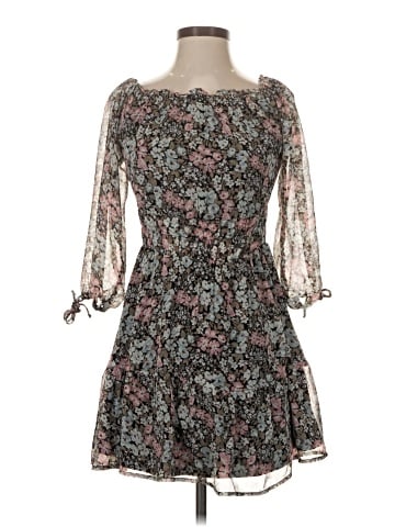 American Eagle Outfitters Cocktail Dress (view 1)