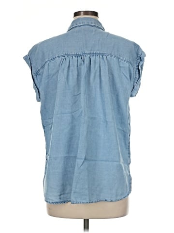 Ann Taylor LOFT Sleeveless Button-Down Shirt (view 2)