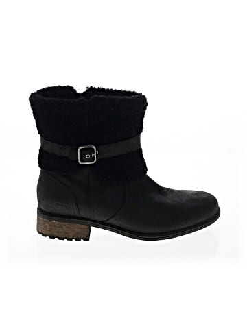 Ugg Boots (view 1)