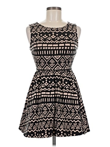 Forever 21 Casual Dress (view 1)