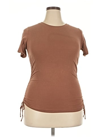 Bozzolo Short Sleeve T-Shirt (view 1)