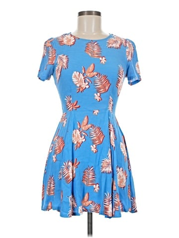 Forever 21 Casual Dress (view 1)